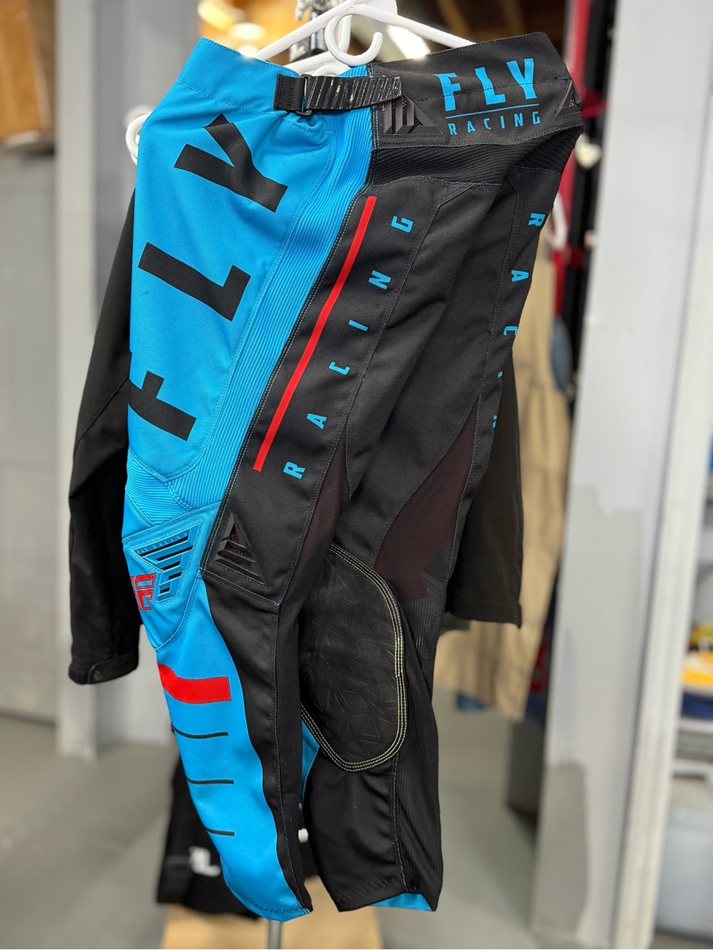 Men’s Blue and Black FLY KINETIC MX Pants Mens sz. 28w - Picture 2 of 9